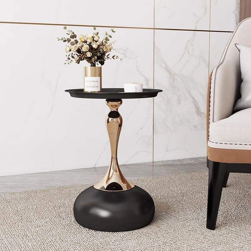 Light‑Luxury Slim Curved Pedestal Side Table